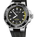 Oris Oris Aquis Depth Gauge 01 733 7755 4154-Set RS  01 733 7755 4154-Set RS механические мужские часы черный циферблат, браслет каучук — вид спереди